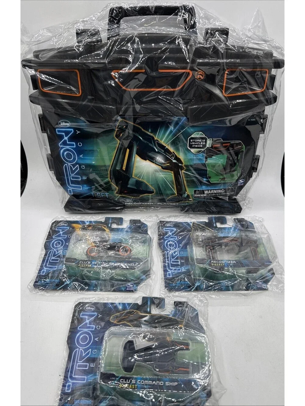 Tron Legacy Recognizer Storage Playset Spinmaster + 3 Diecast Figures Clu 2010